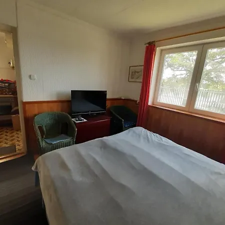 Haziko A Duna-parton Holiday home