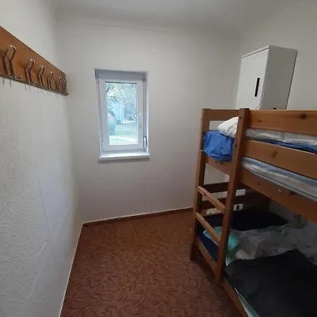 Nyaraló Házikó A Duna-parton *